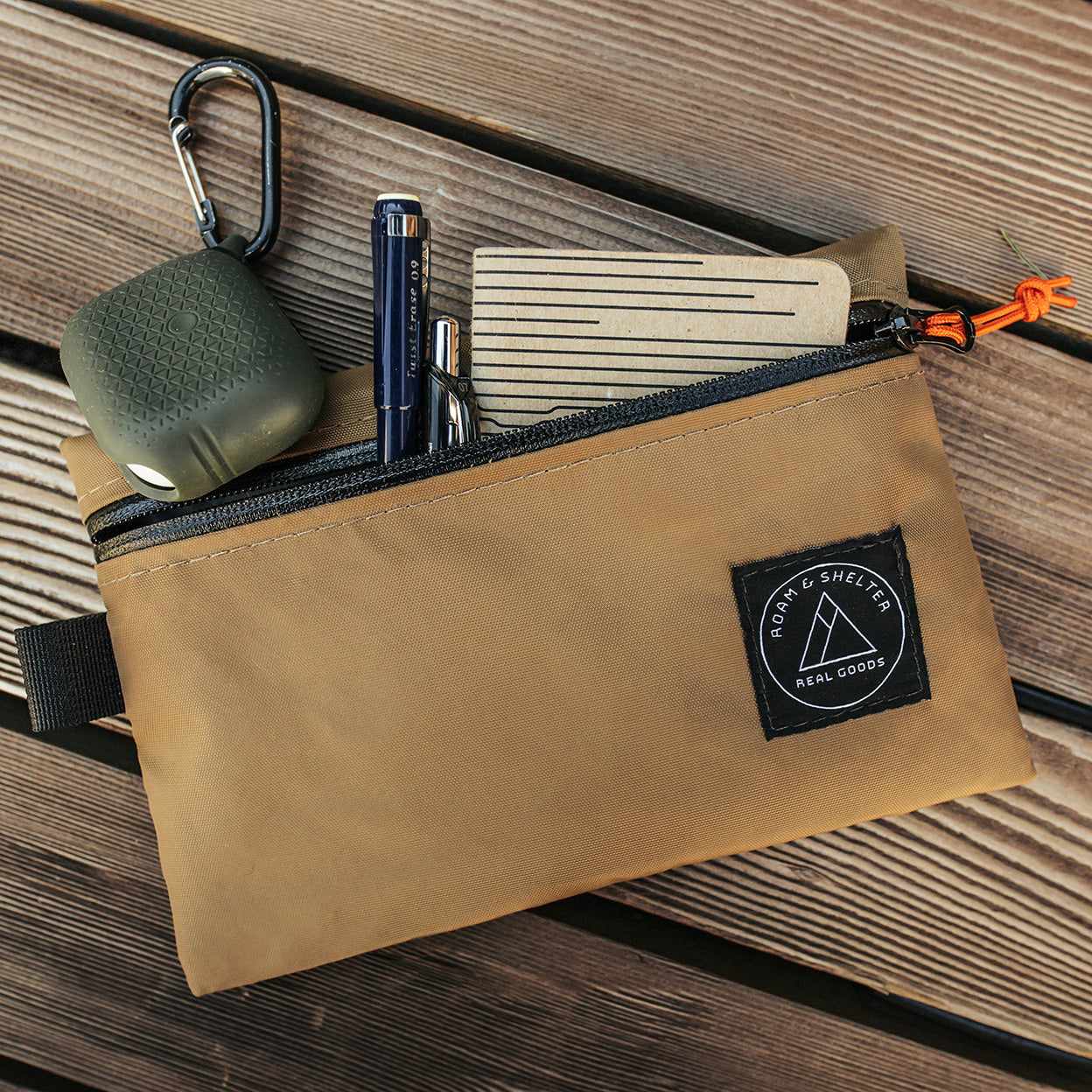 Traveler Pouches | Medium
