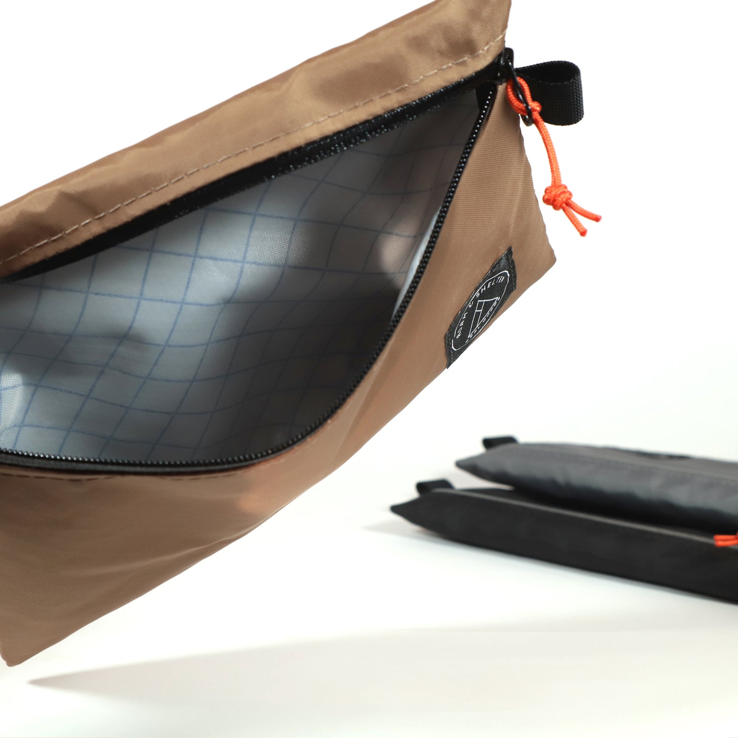 Traveler Pouches | Medium