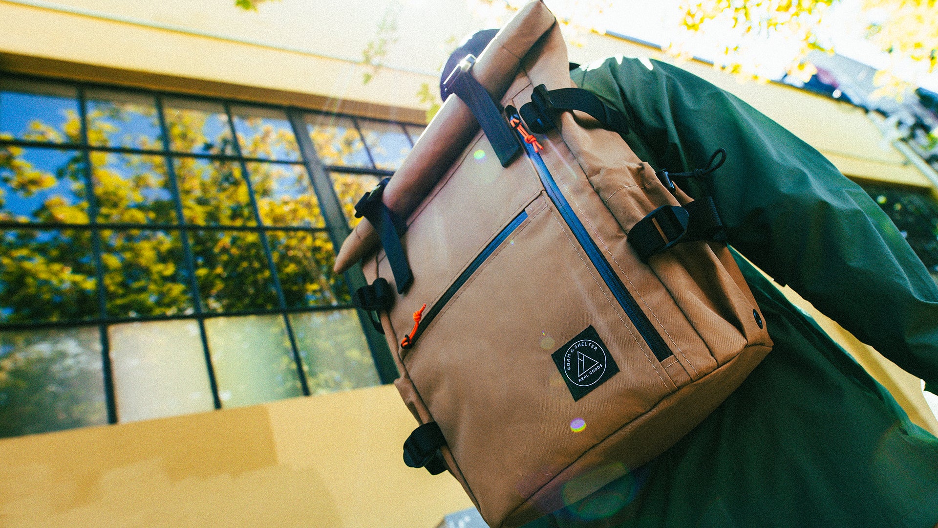 Roam Luggage Lets You Customize Everything Down to the Stitching | Condé  Nast Traveler